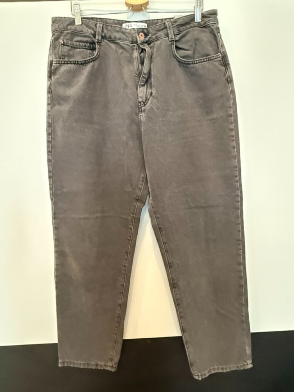 Zara gray washed straight-leg jeans
